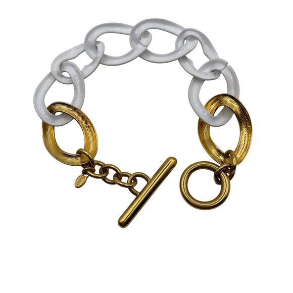 Monet Gold Tone White Enamel Link Bracelet Toggle Clasp 7.5" Chunky Curb Layer - Picture 2 of 6